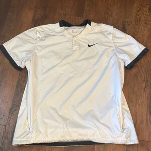 Nike Mens White and Black BP Top XL